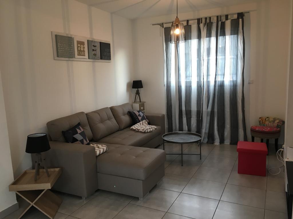 Maison A La Hébergement de vacances *